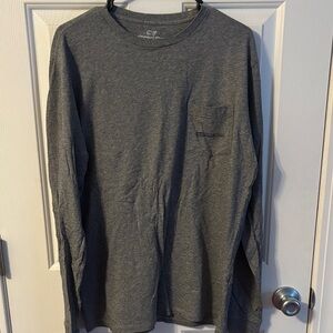 Vineyard Vines Grey and Black long sleeve tshirt size medium